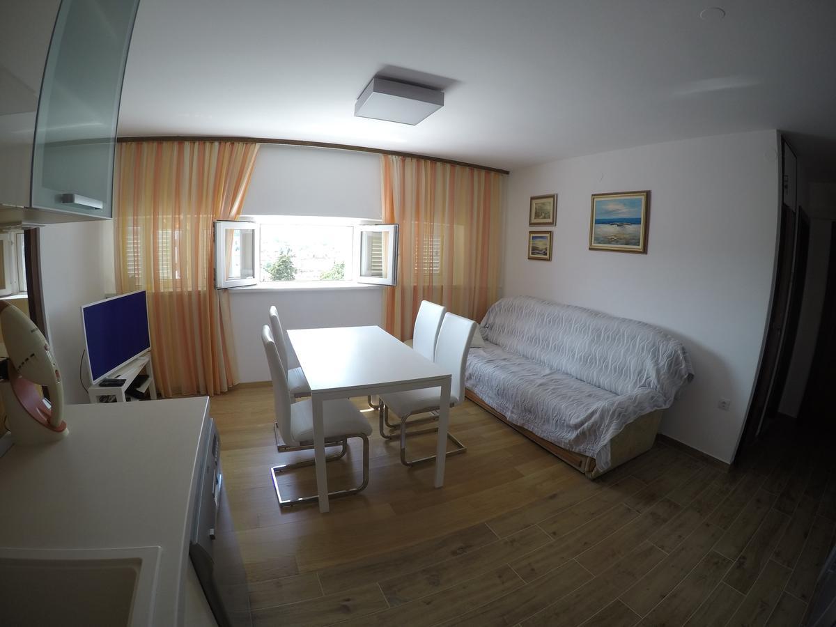 Apartments Istarska Street (Adults Only) Split Buitenkant foto