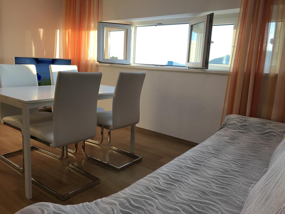 Apartments Istarska Street (Adults Only) Split Buitenkant foto