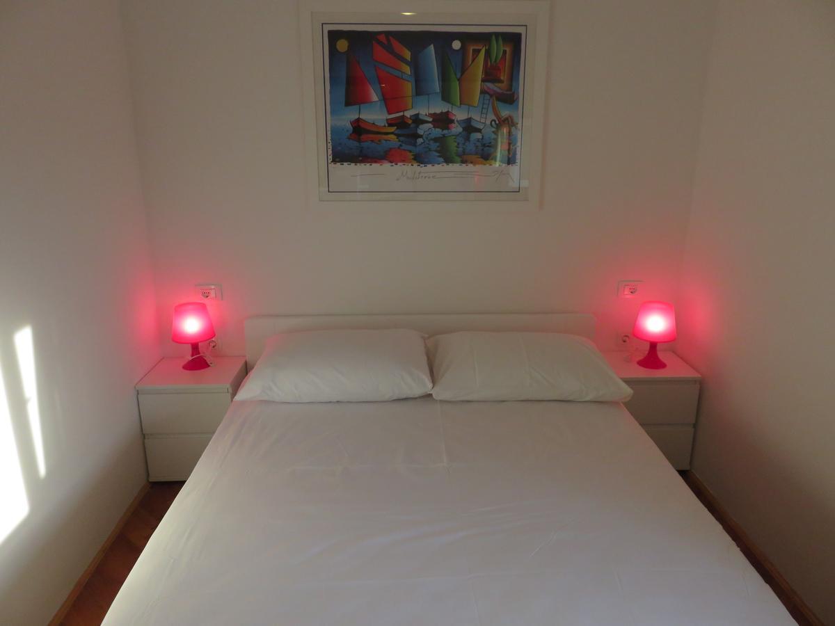Apartments Istarska Street (Adults Only) Split Buitenkant foto