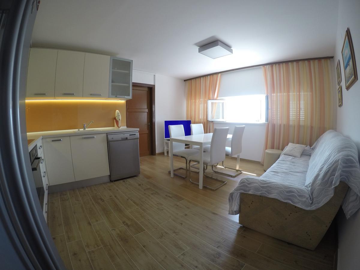 Apartments Istarska Street (Adults Only) Split Buitenkant foto