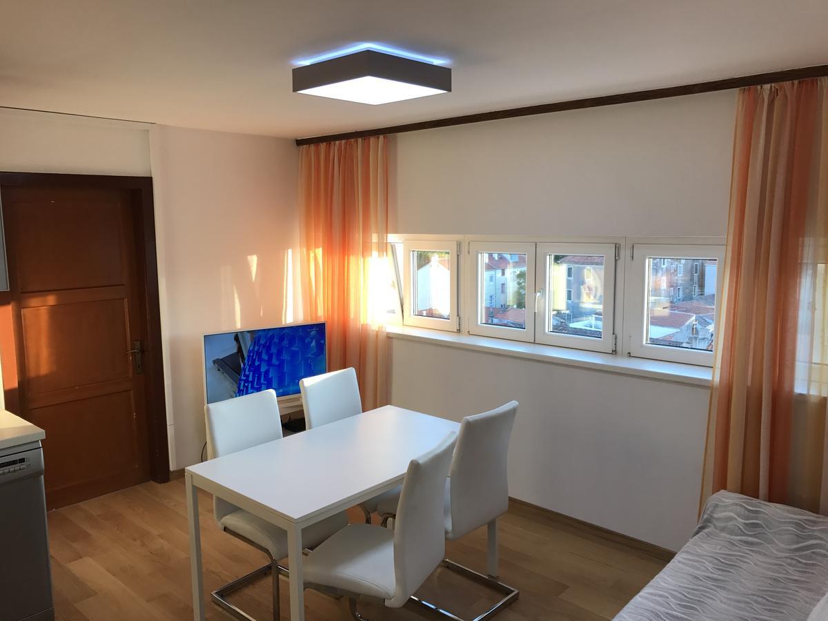 Apartments Istarska Street (Adults Only) Split Buitenkant foto